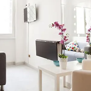 Gasthuis Kamchu Apartments: Ada, Rome
